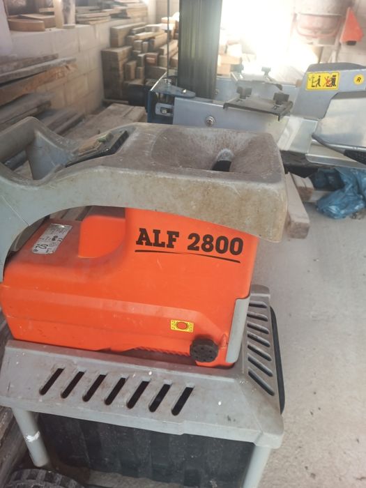 Witam sprzedam łuparke i rębak