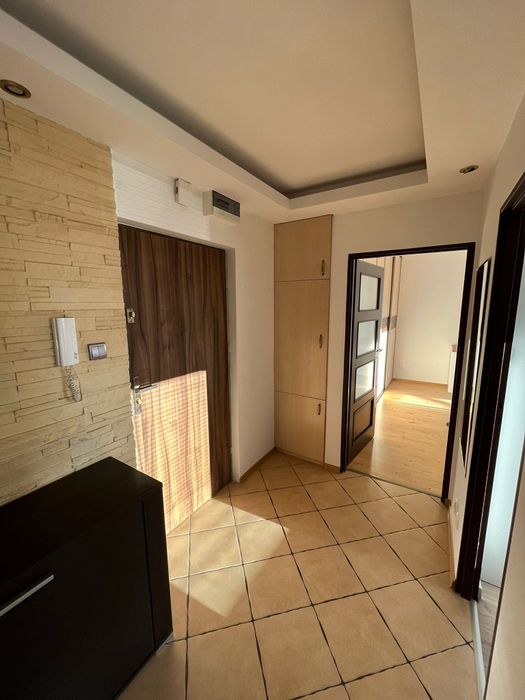 Mieszkanie w bloku 45mkw umeblowane.