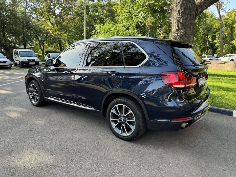 BMW X5 2014 USA ТОРГ Без повреждений в родной краске