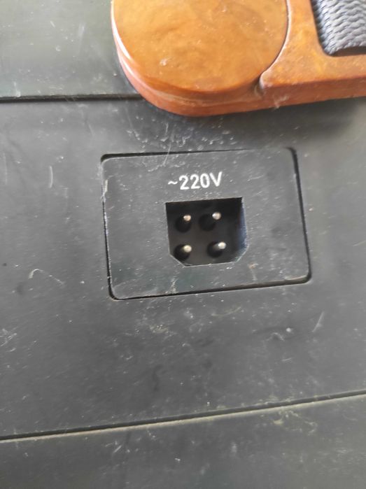 Мегаомметр Ф4102/1