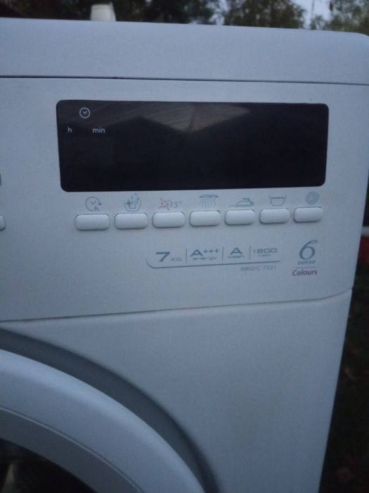 Пральна машина Whirlpool 7 кг