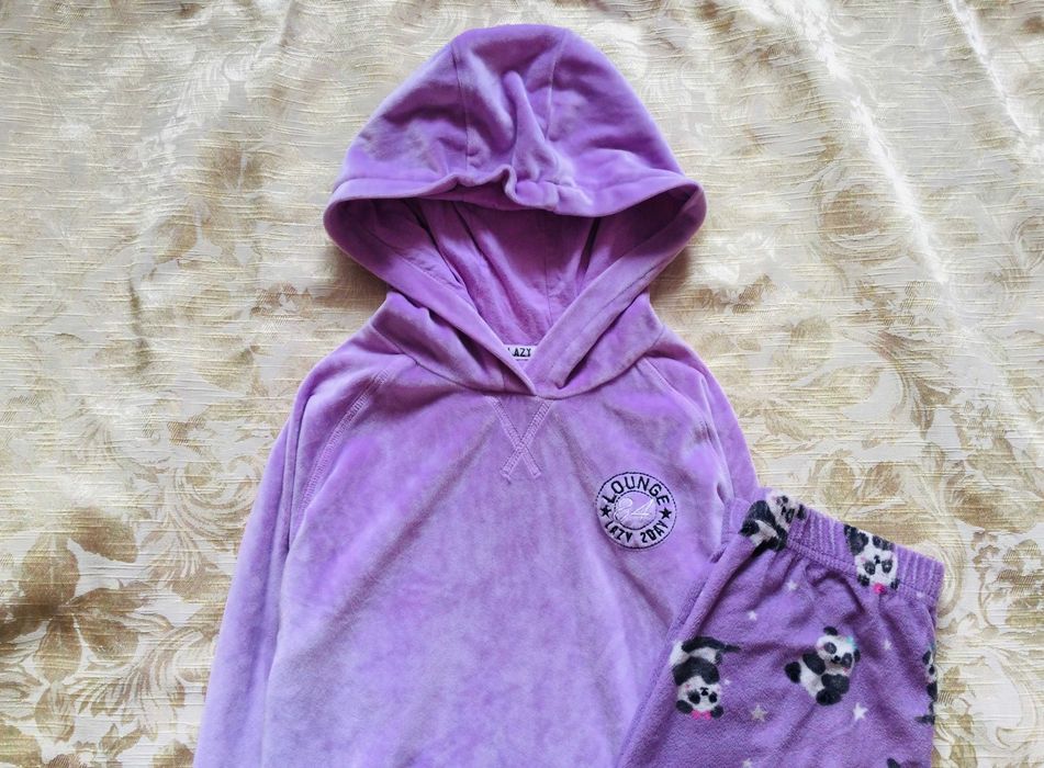 9-10 років Dunnes велюрова піжама з Пандами і Міні Маус. тепла