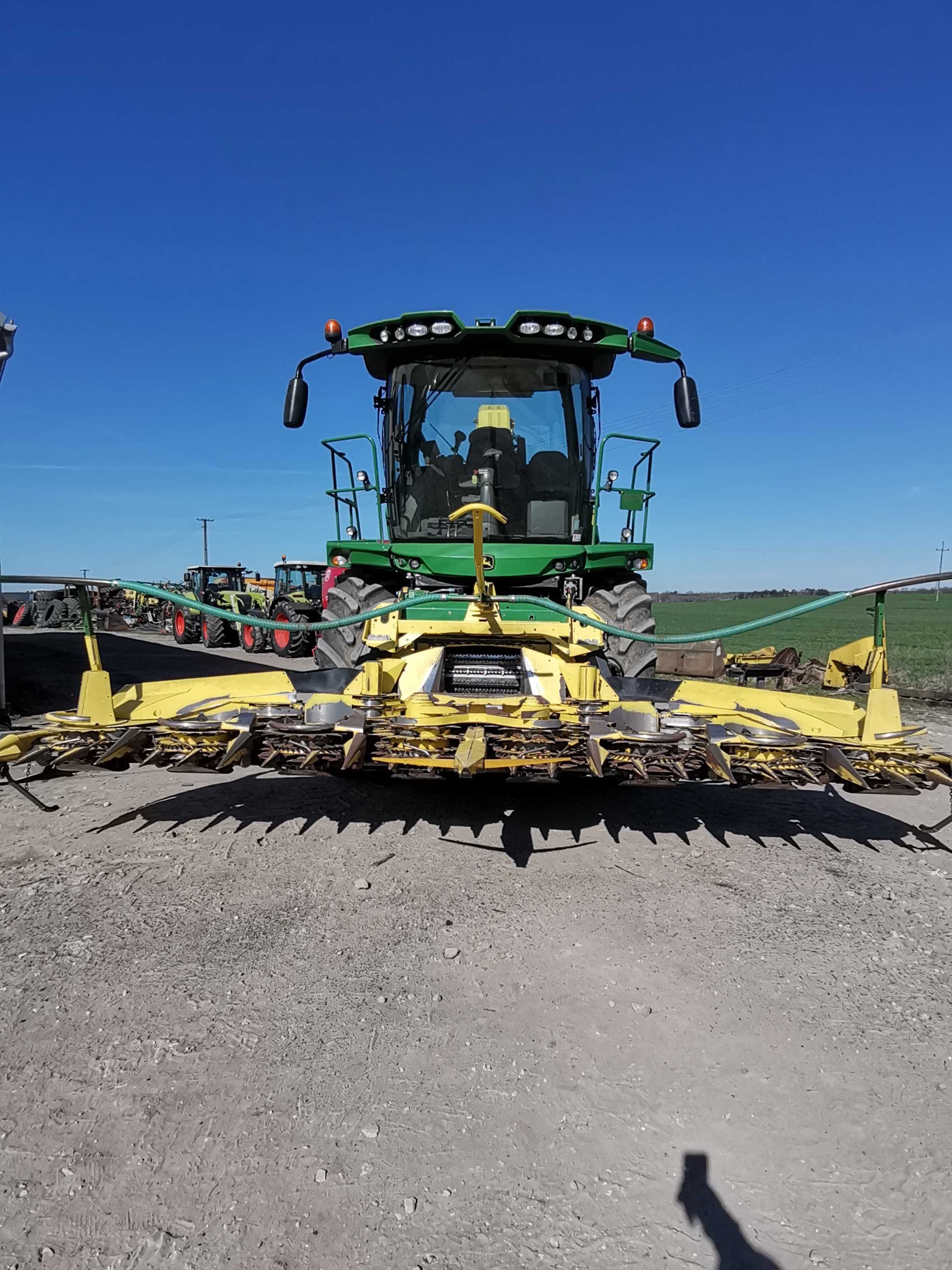 John Deere 8400i, Claas 830, 870