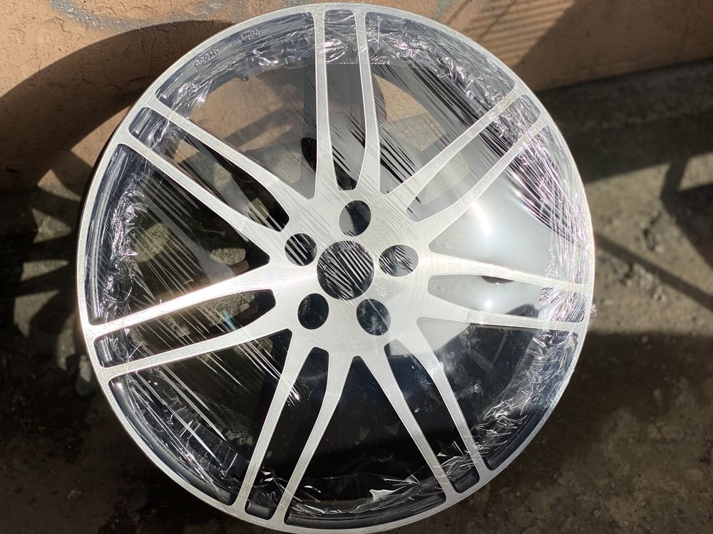 Диски 5*112 r19 Audi 8.5j