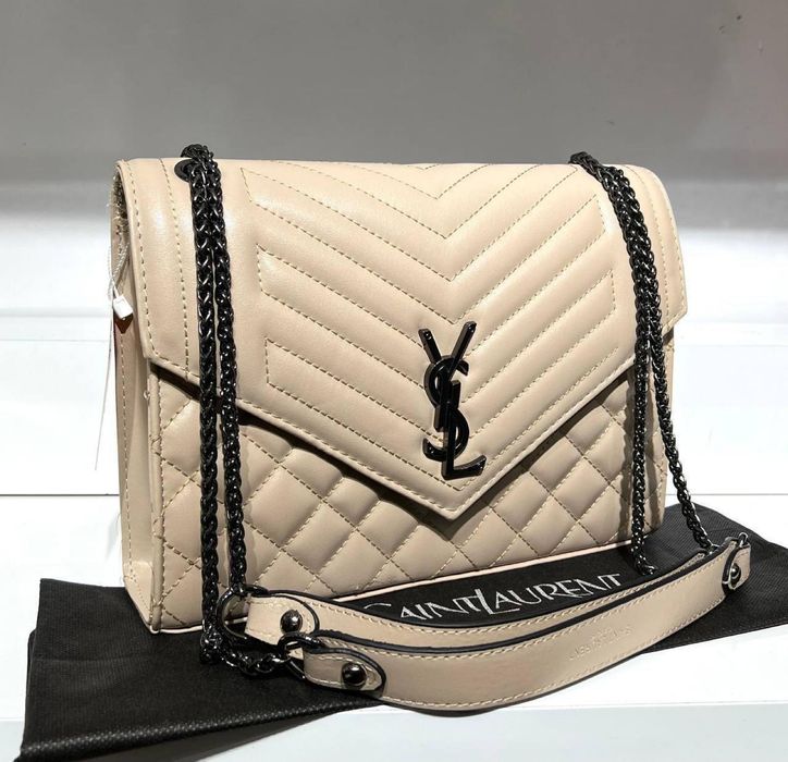 Piękna ysl grafit 28x32 cm