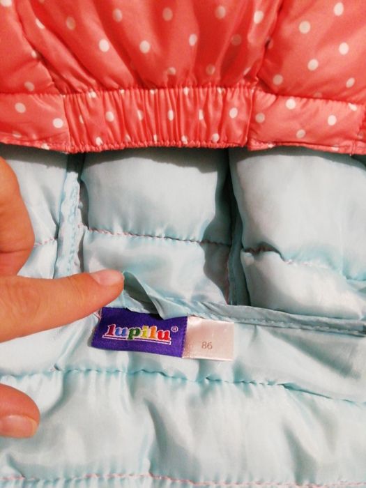 Курточка для дівчинки