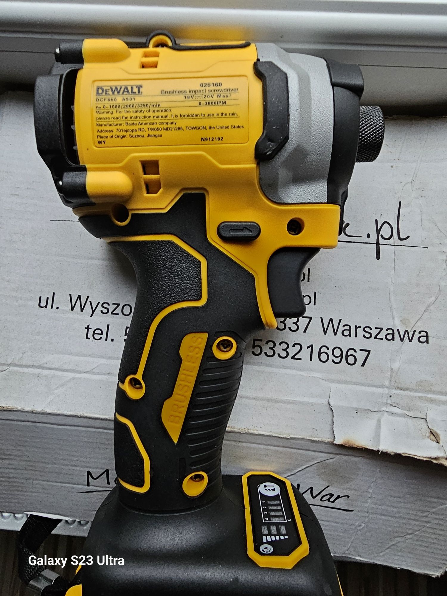 Zakrętarka dewalt DCF850