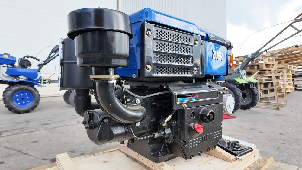 Дизельний двигун Зубр R195NM 12 к.с. з електростартером