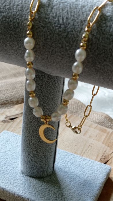 Choker damski z pereł naturalnych