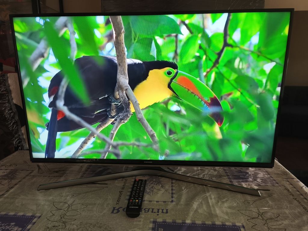 Smart TV Samsung ue40j6200 c/Wi-Fi