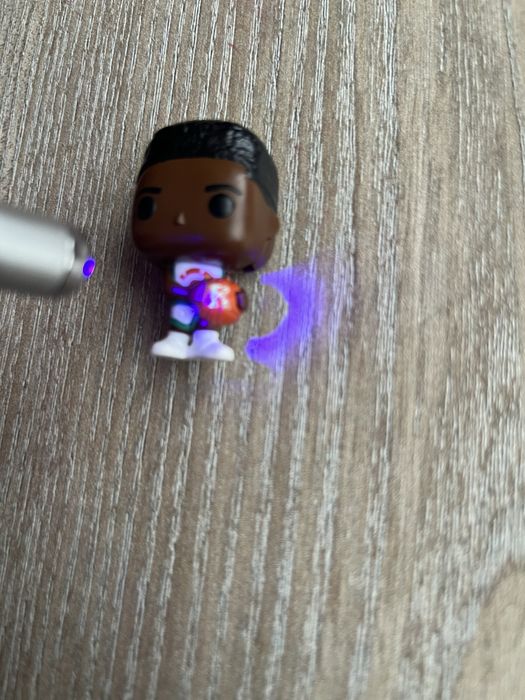 Обміняю Лукаса на Хоппера або на Дастіна з вивороту Кіндер Джой Kinder