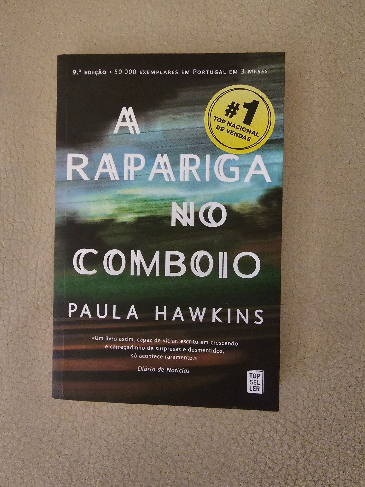 Livro "A Rapariga no Comboio "