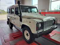 Land Rover Defender spr z Niemiec 9-osobowy oryginał jak z fabryki