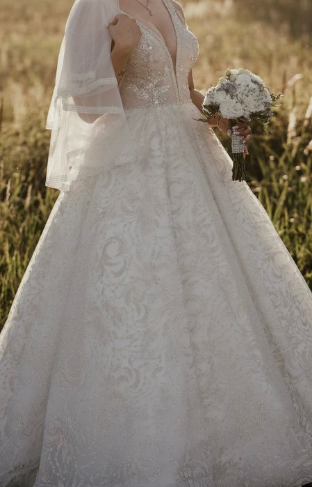 Suknia ślubna Anny Sposa brokatowa HEFI