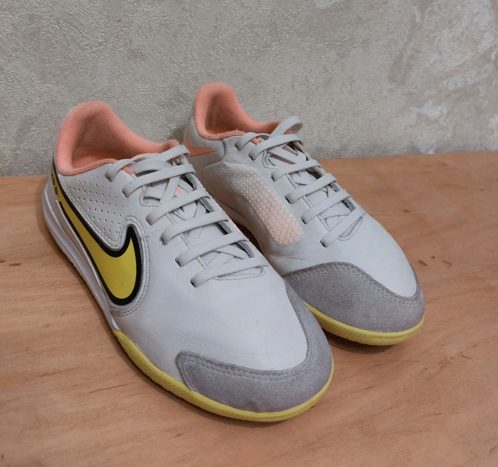 Футзалки Nike Tiempo 33р. (20.5см.)