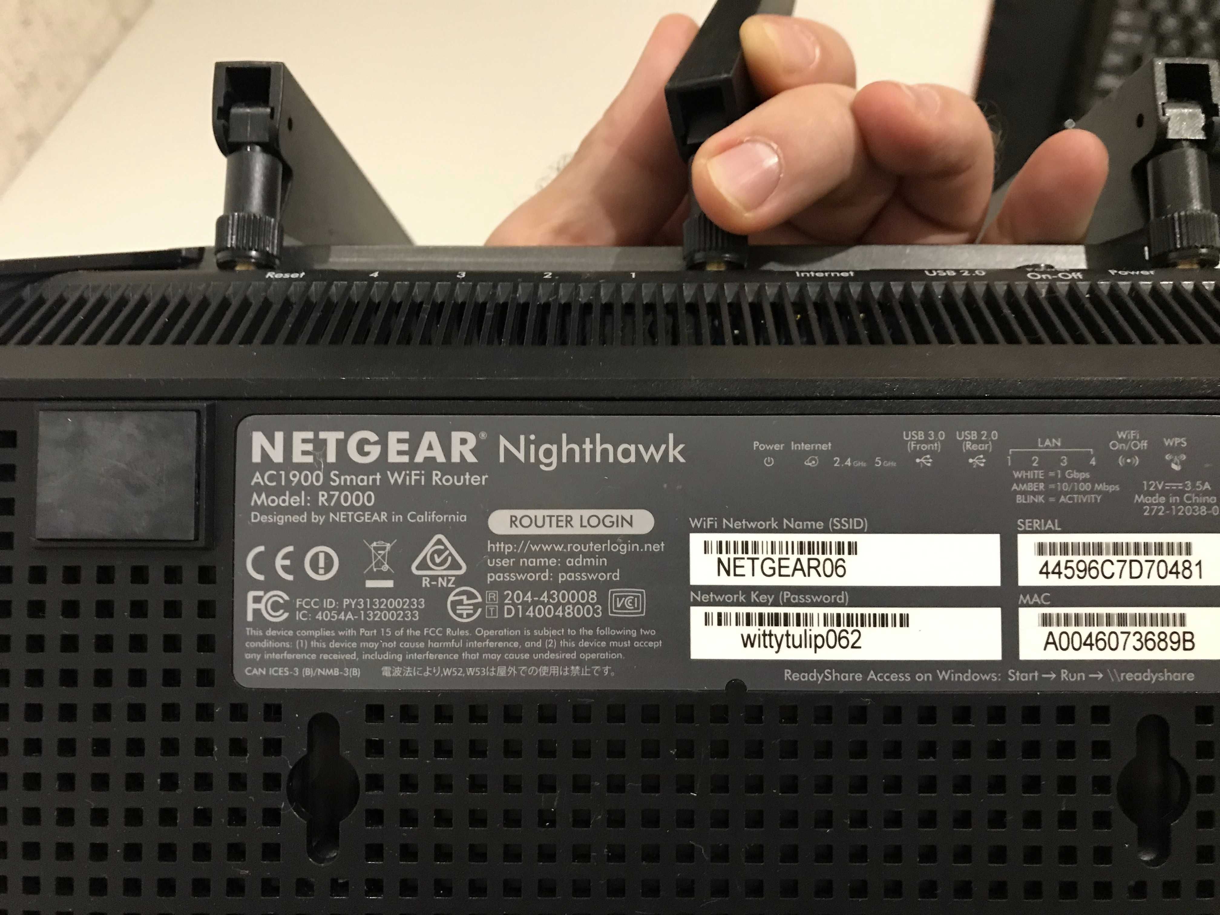 Router netgear r 7000