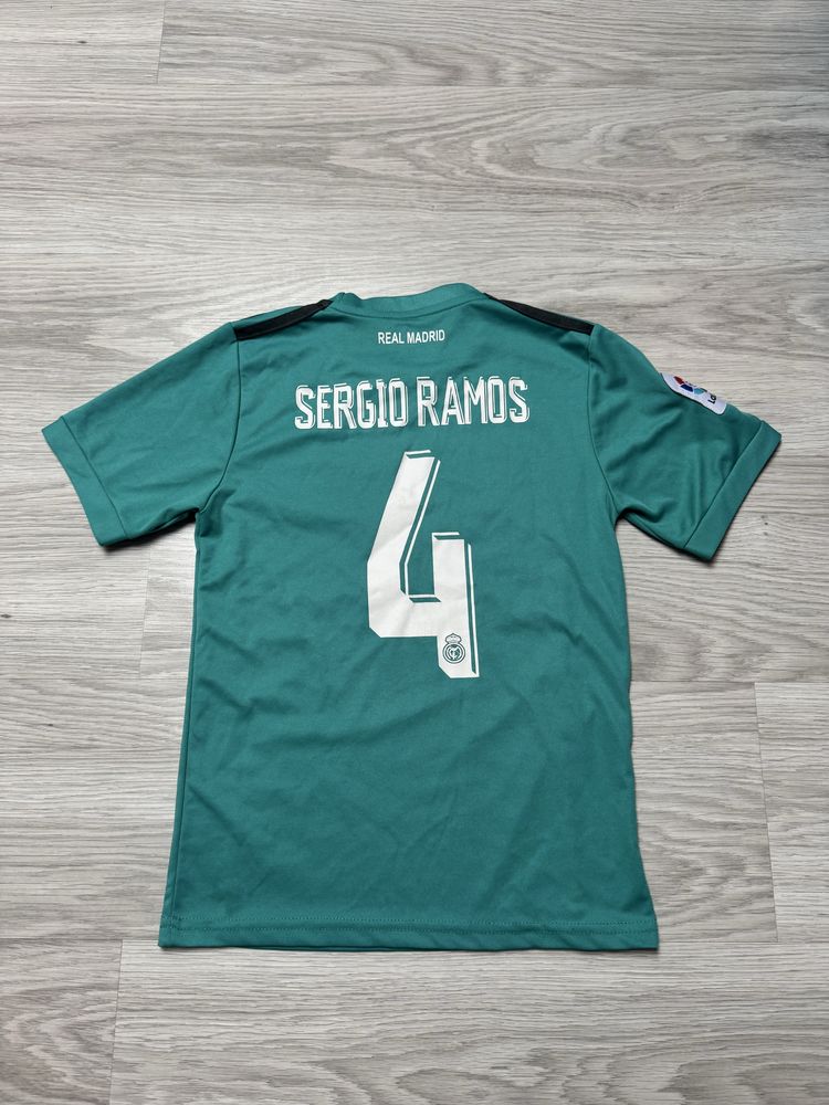 Koszulka bluzka t-shirt Adidas Real Madryt Sergio Ramos rozmiar 128