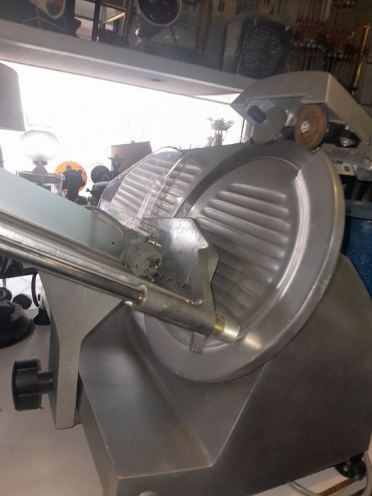 Vendo diversos modelos de fiambreiras