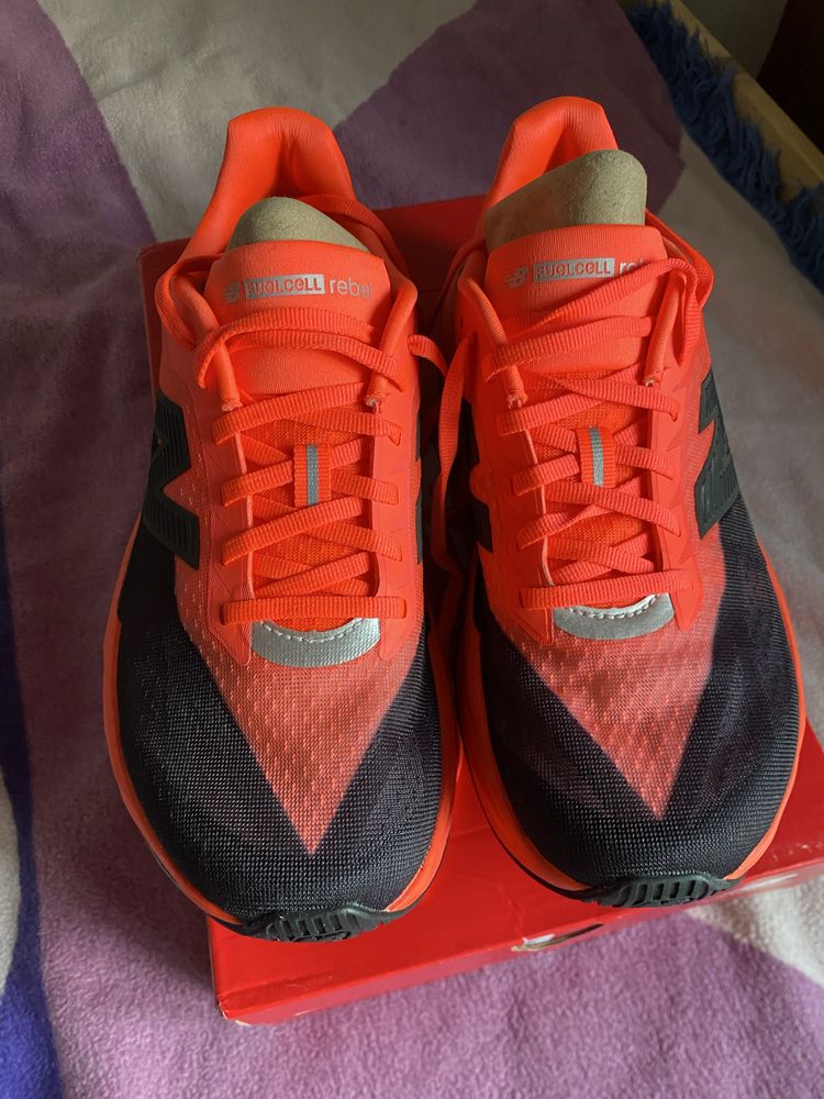 buty biegowe new balance rebel v5 fuelcell czerwono czarne running