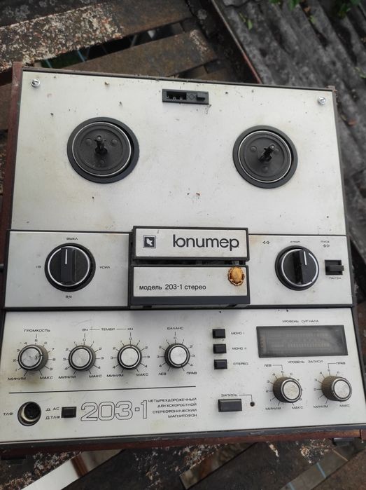 Магнитофон Юпитер 203-1