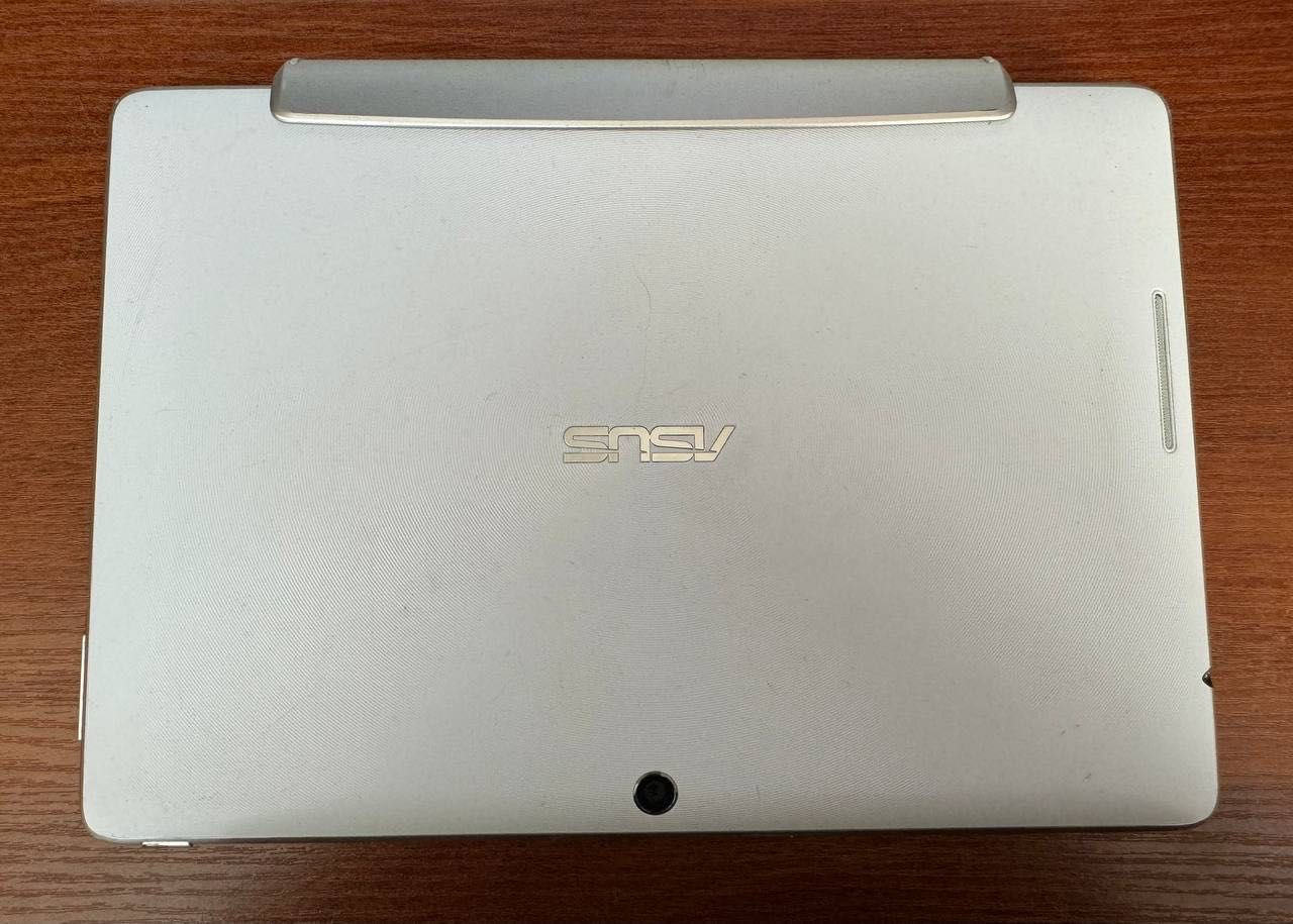 Планшет ASUS TF300T (Читайте описание)