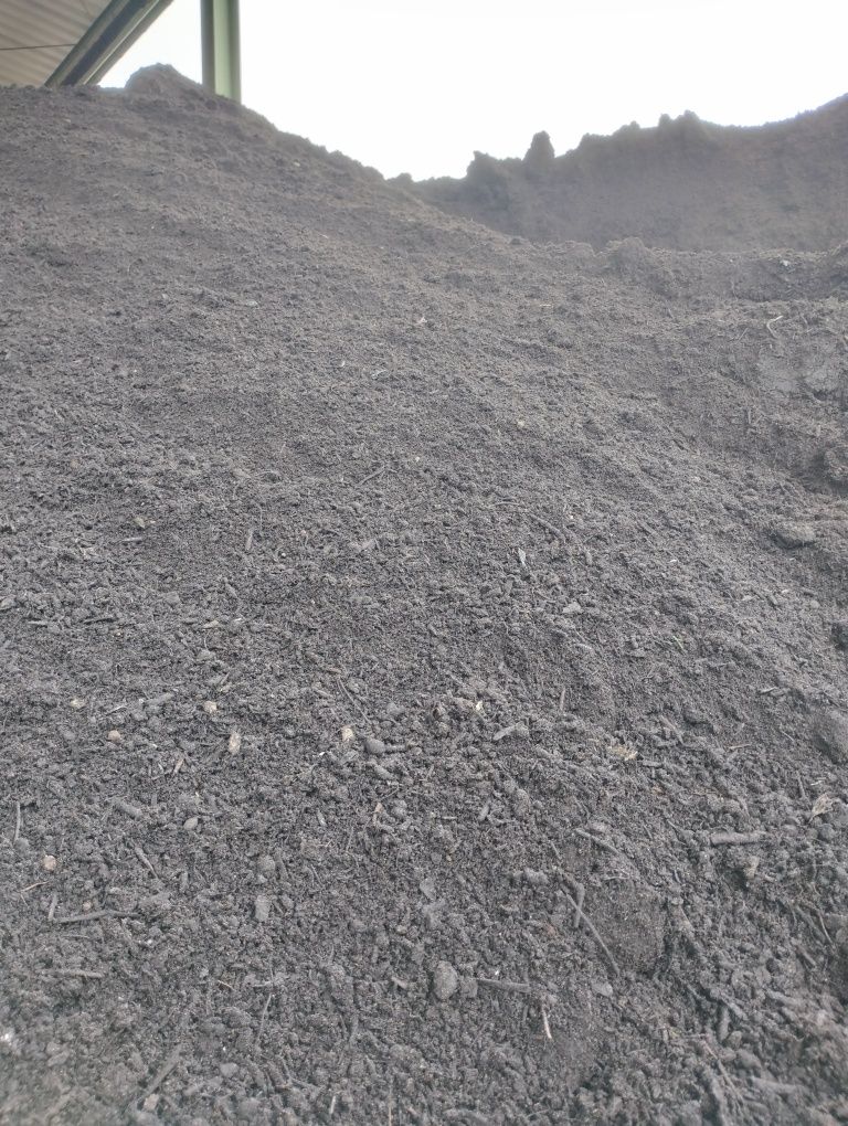 Suchy beton pod kostkę wylewki piasek płukany siany ziemia ogrodowa ..