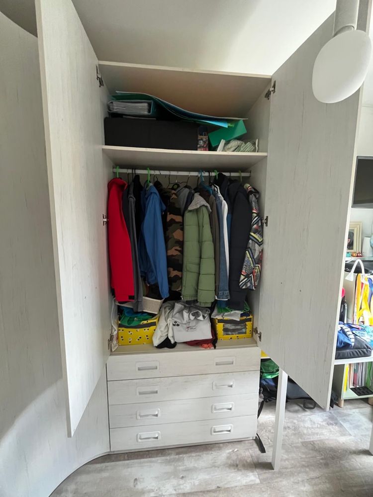 Roupeiro com dois modulos/vendo separado