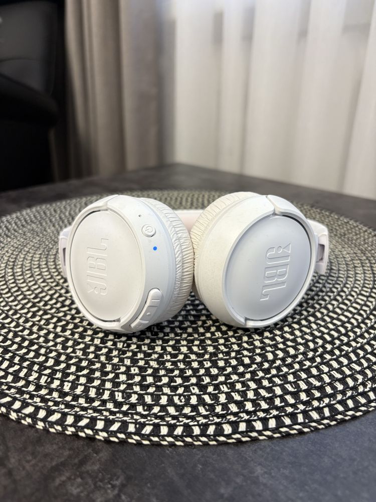 Nauszne słuchawki JBL Tune 510BT Białe