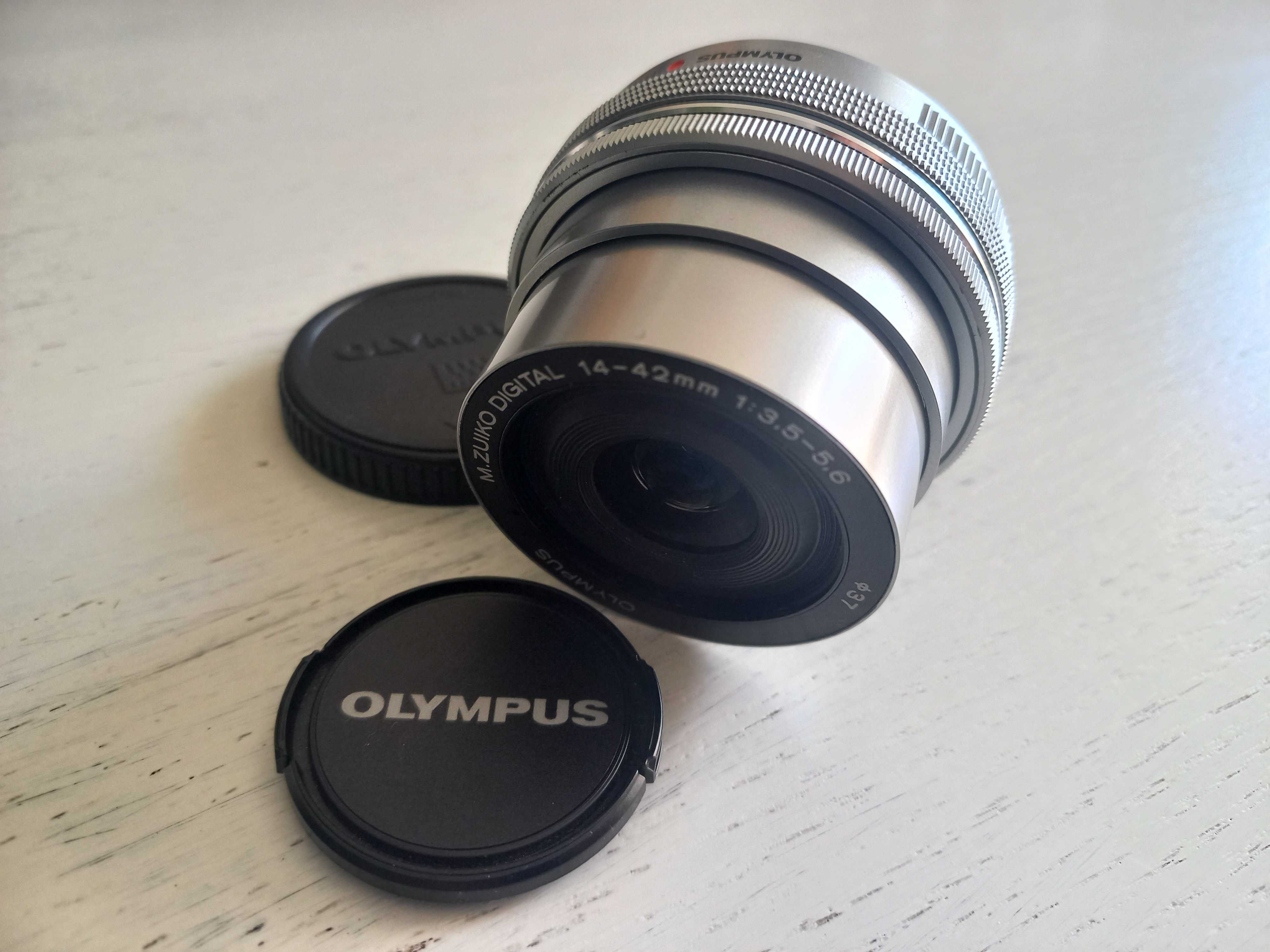 Obiektyw Olympus M.Zuiko Digital 14-42 mm f/3.5-5.6 EZ srebrny