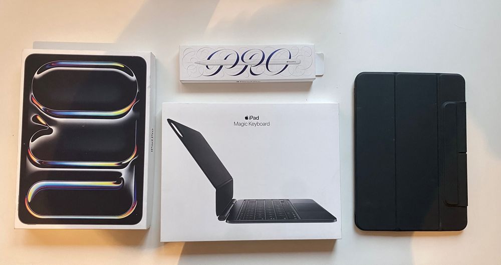 Apple iPad Pro 11’’ M4 + akcesoria – jak nowy, oryginalny zestaw