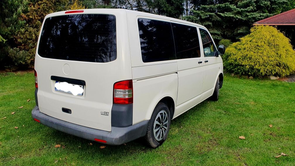 Bus na Wynajem Wypożyczalnia BUSÓW VW transporter T5 Wynajmę BUSA L3H2