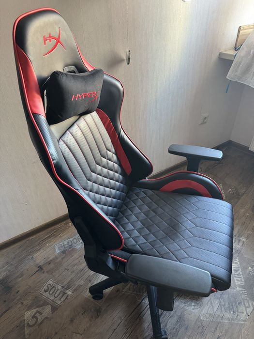 Игровое кресло HyperX Blast – отличное состояние!