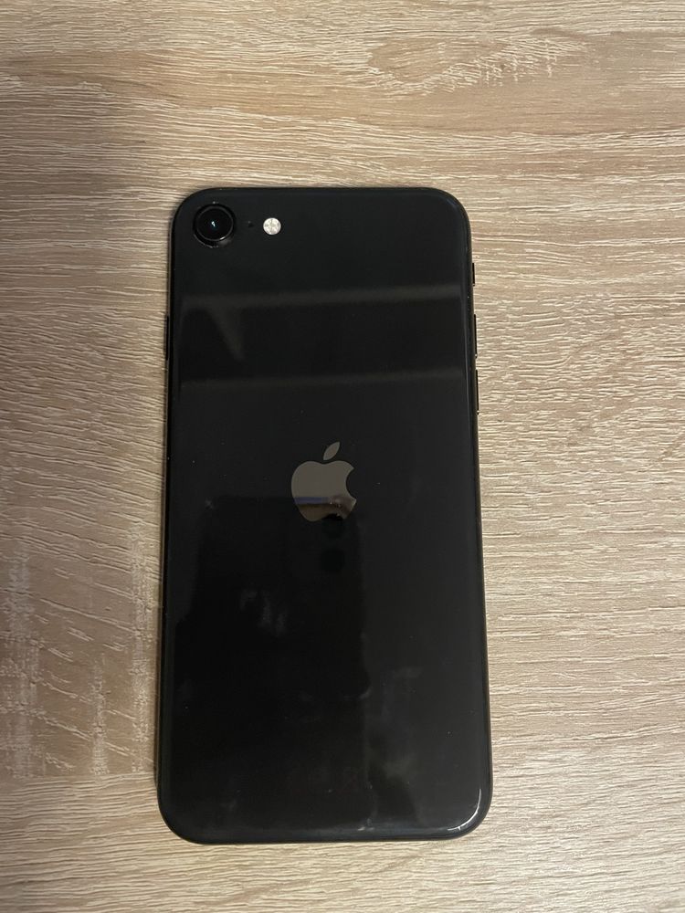 iPhone SE 2020 64GB Czarny