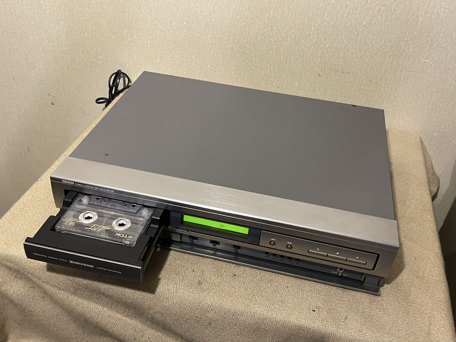 Качественная кассетная дека с автореверсом DENON DR-210 (2 мотора)