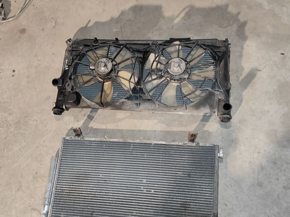 Toyota Celica VII 1.8 wentylator chłodnica wody klimatyzacji KOMPLET