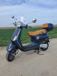 Vespa LX 50 - motorower, zarejestrowany