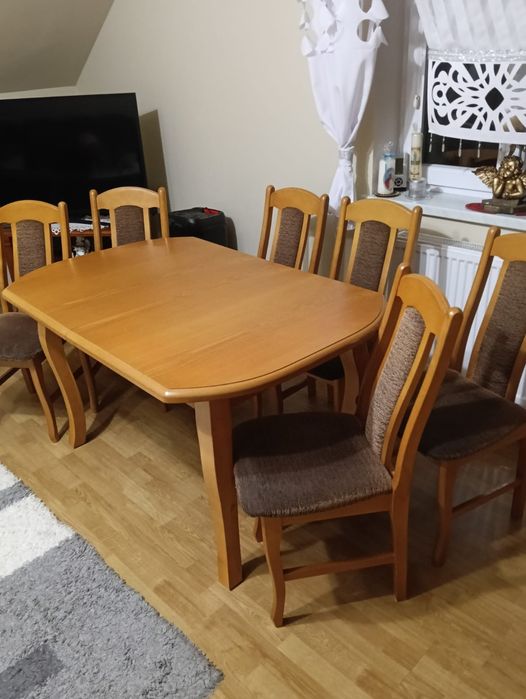 Stół rozkładany + 6 krzeseł