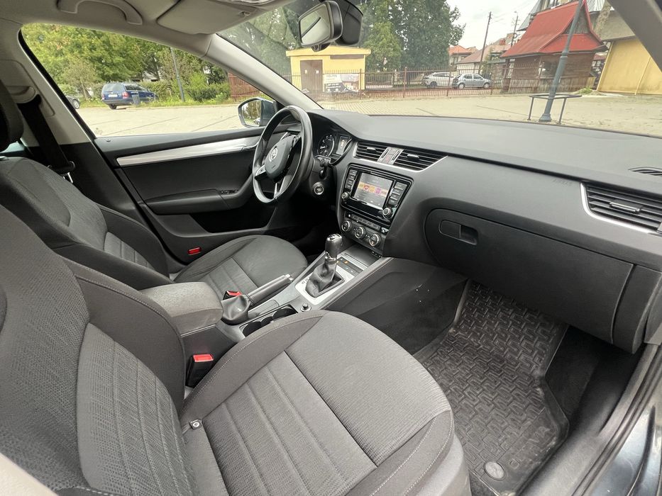 Skoda Octavia 1.4TSI 150KM DSG El.Klapa Bixenon Chromy LED 2016