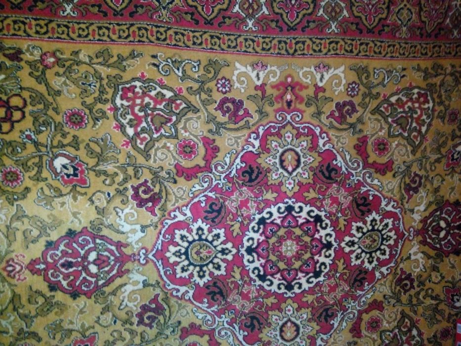 Ковер 2х3 м. 1979 г.в. красивый, теплый, мягкий, нежный