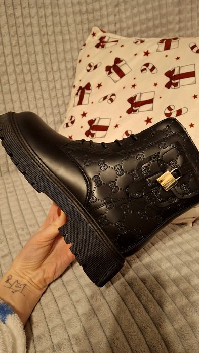 Nowe botki 39 zimowe jak guess lub gucci. Czarne damskie zimowe buty