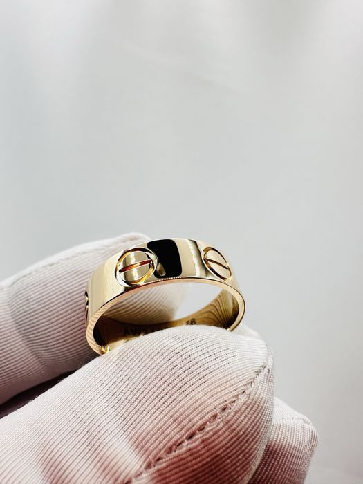 Золотое кольцо cartier 585 в наличии