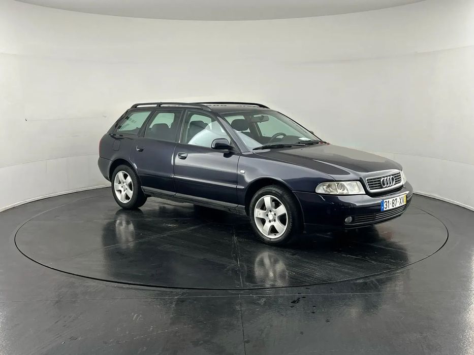 Audi A4 Avant 1.9 TDI Attraction