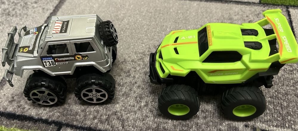 Дерев'яні вкладиші, ігри, шнурівки