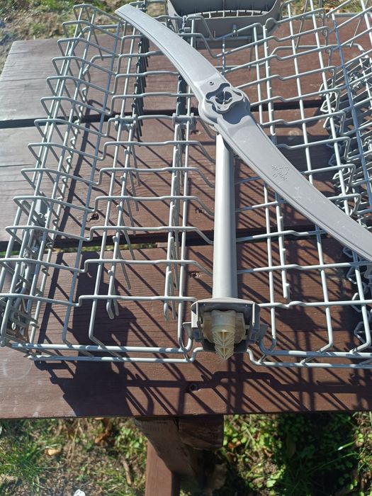 Dwa koszyki do zmywarki Bosch albo Siemens 60 cm