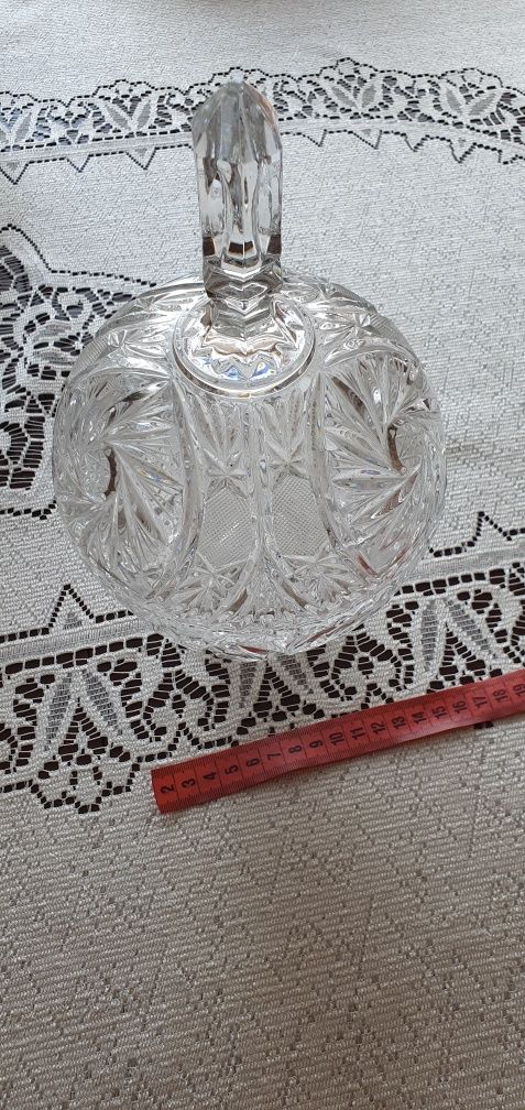 Cukiernica z przykrywa kryształ z PRL