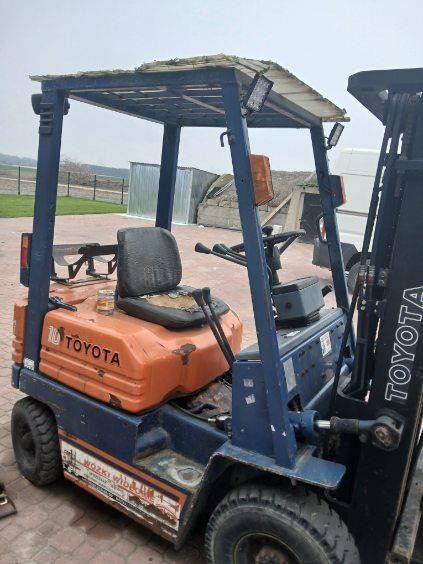 Toyota 5FG15 triplex
