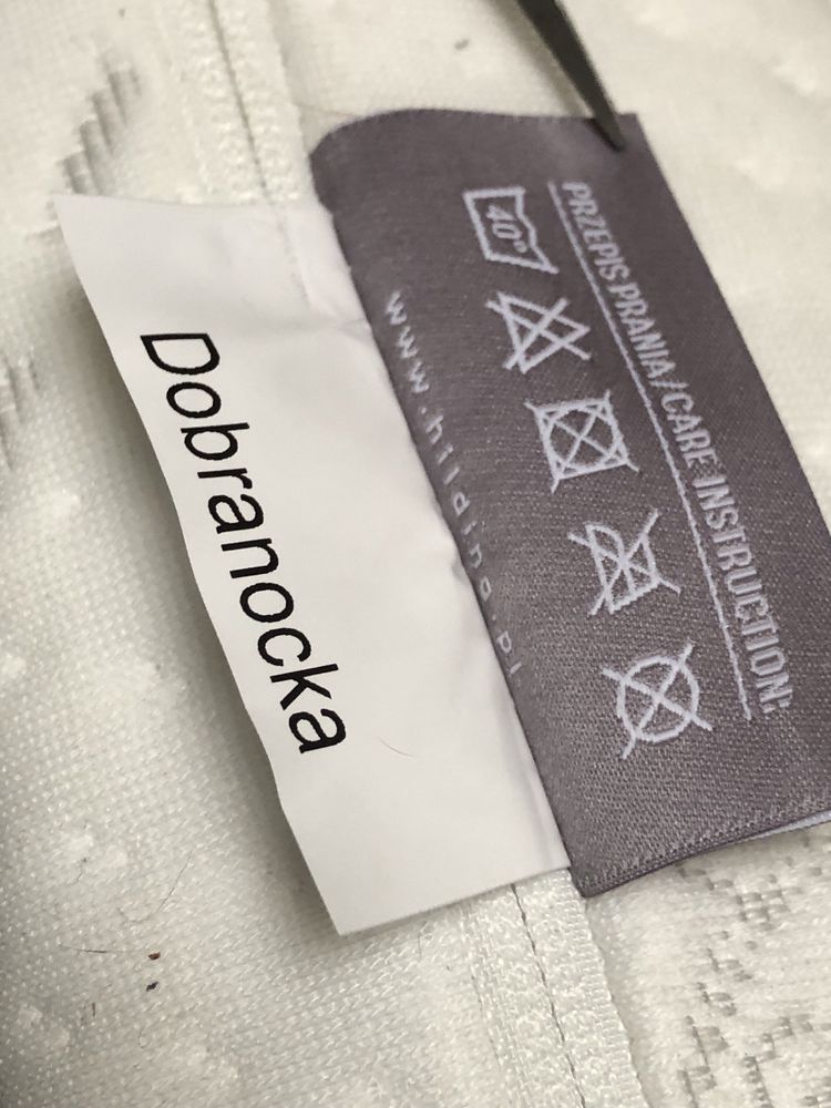 HILDING Dobranocka  materac dziecięcy 115x60 x10 + prześcieradło z gum
