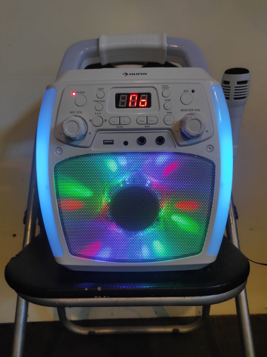 StarMaker Plus Karaoke System Bluetooth USB CD LED