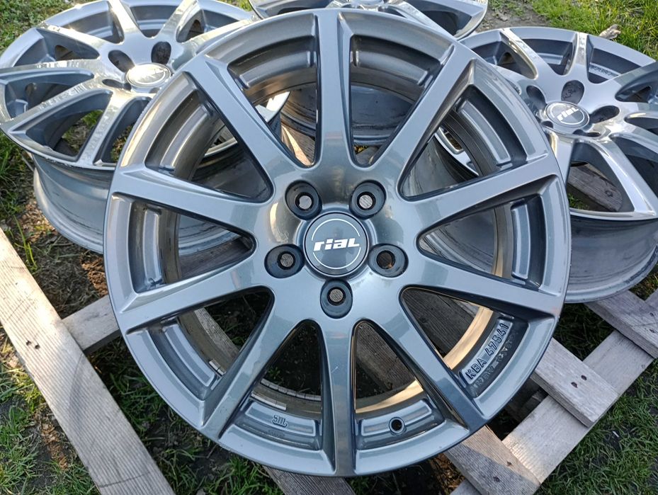 Alufelgi 17 cali 5x115 OPEL Astra Insignia Zafira CHEVROLET -Rial Grey