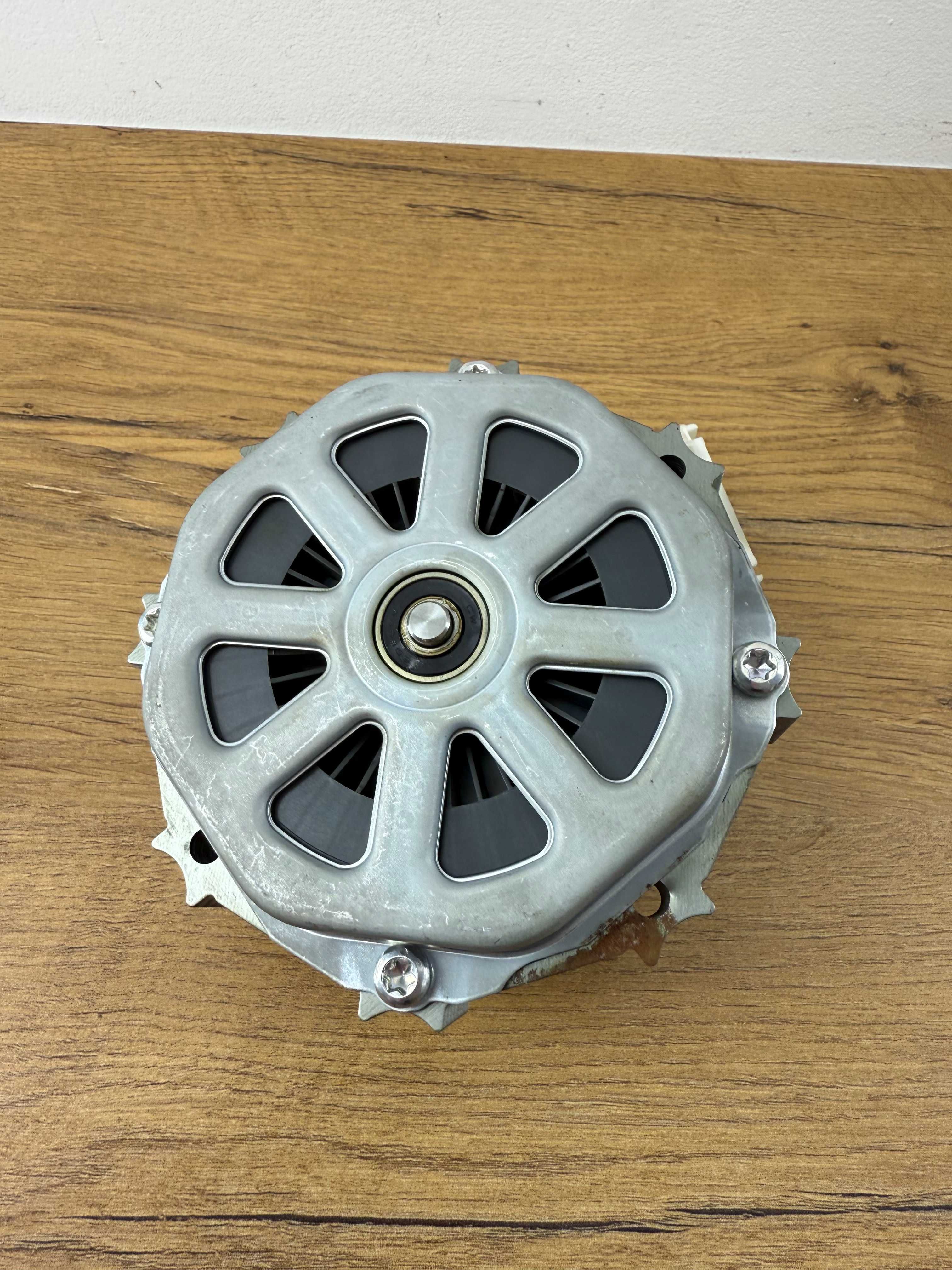 Silnik Thermomix Tm31 Tm5 TM6 SILNIK Termomix. Łożysko do wymiany